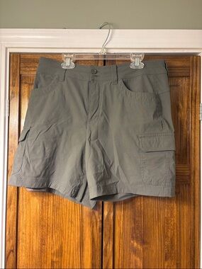 Eddie Bauer Olive Green Women's Cargo Shorts